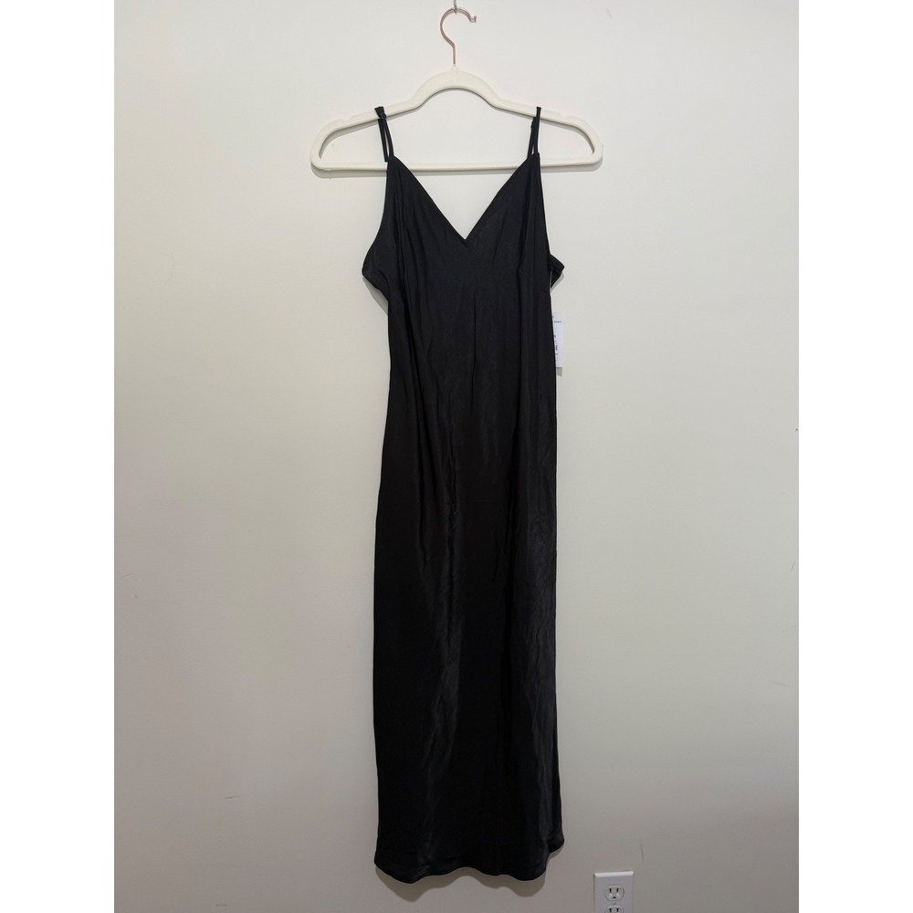 Time and Tru Women Black Soot Bias Cut Slip Dress L 12-14 TT24100109172 NWT
